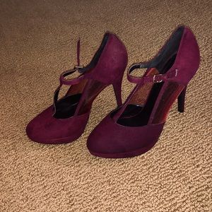 Woman’s Spring Heels